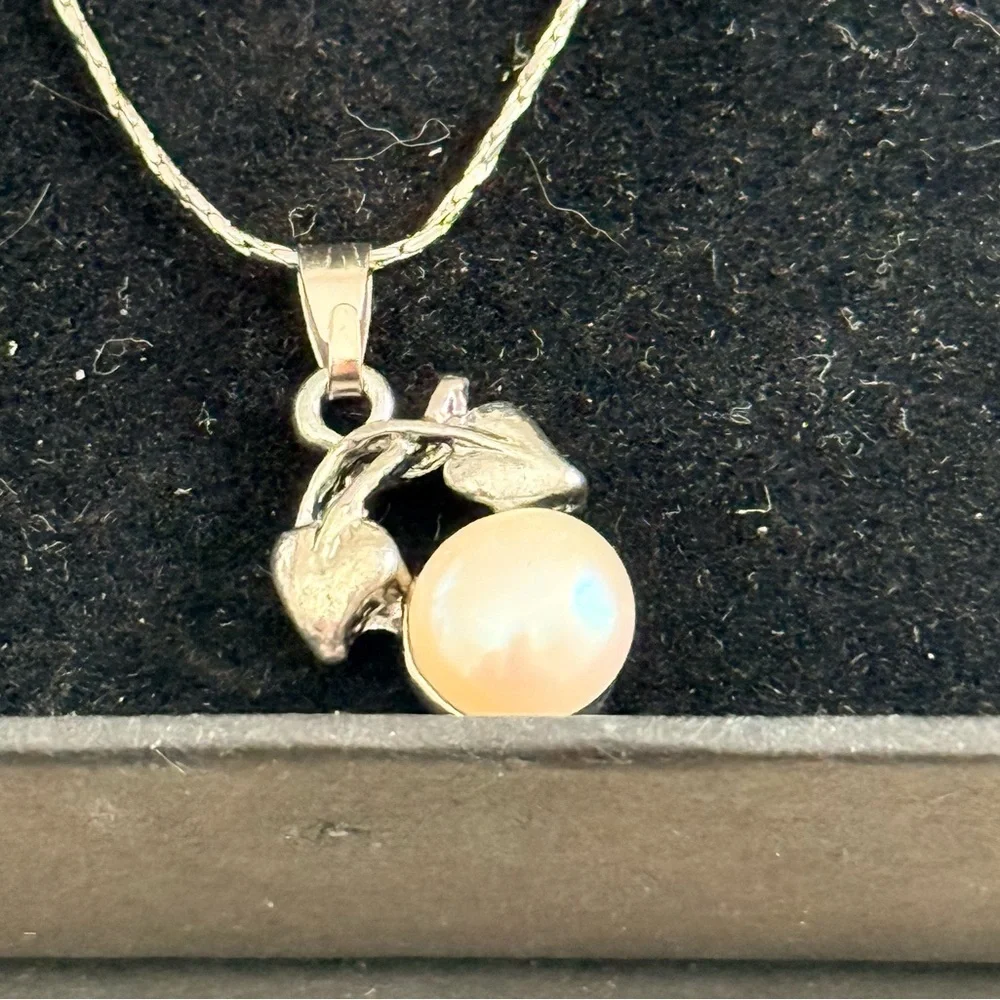 Pearl Necklace and Earring Set